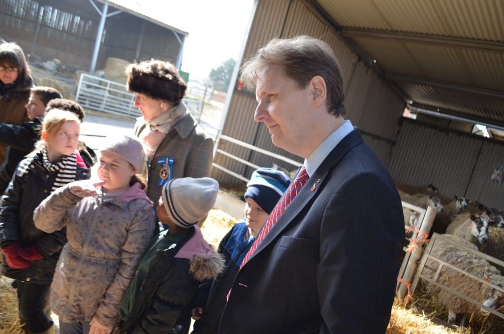 PCC Matthew Ellis with pupils from Stowlawn Primary School, Wolverhampton